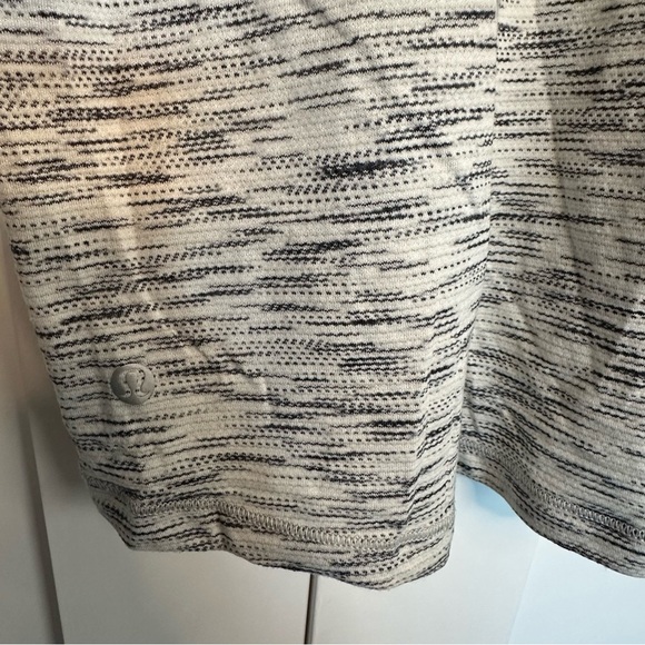 Lululemon Run It Out Tee short sleeve 6 Tiger Space Dye Black White gorpcore - Picture 8 of 10